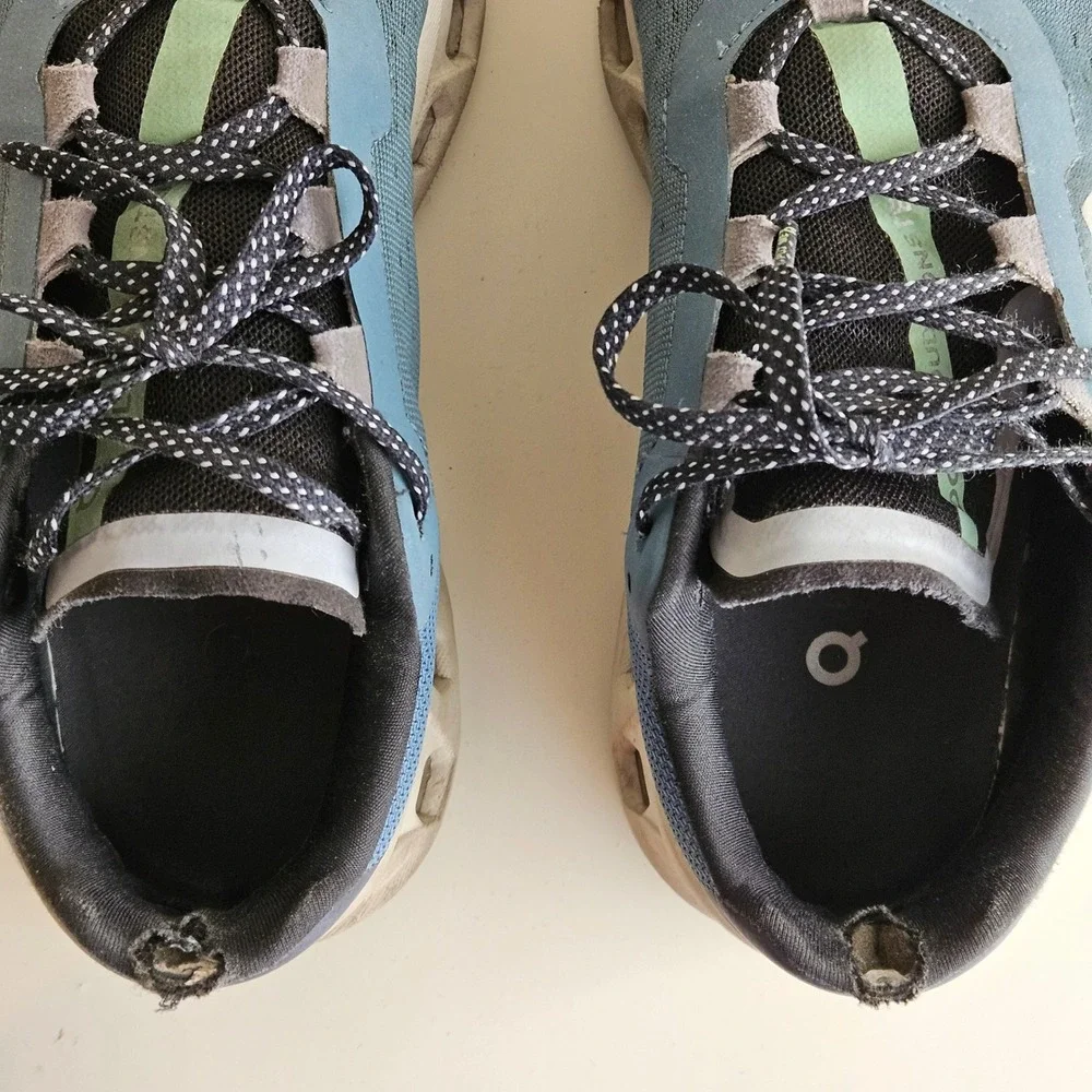 On Cloudmonster Running Shoes Women 9.5‎ Blue Dust Vapor CloudTec